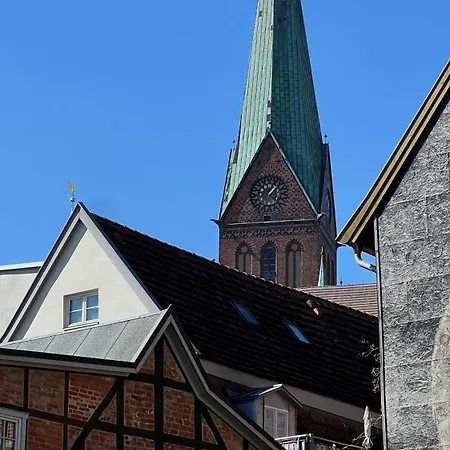 Ruhige Zentrale 2 Mit Balkon In Daire *