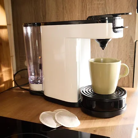 Διαμέρισμα Ruhige Zentrale 2 Mit Balkon In *