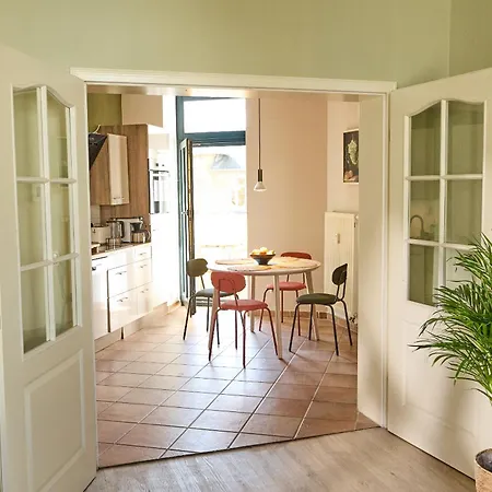 Ruhige Zentrale 2 Mit Balkon In Schwerin (Mecklenburg-Vorpommern)