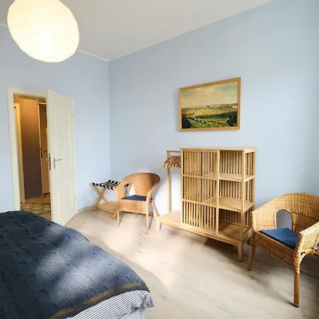 Lejlighed Ruhige Zentrale 2 Mit Balkon In *