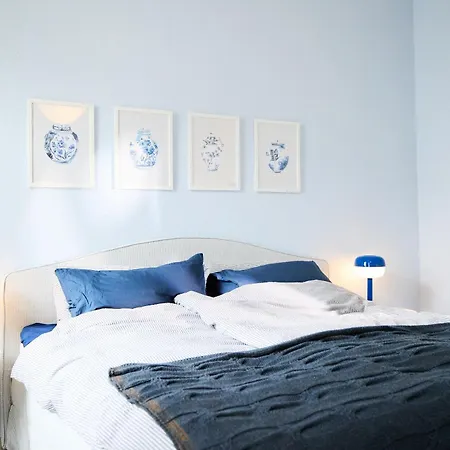 Διαμέρισμα Ruhige Zentrale 2 Mit Balkon In Σβερίν